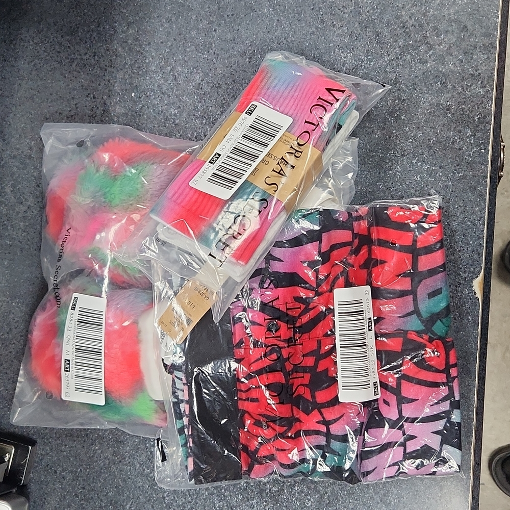VS PINK BUNDLE